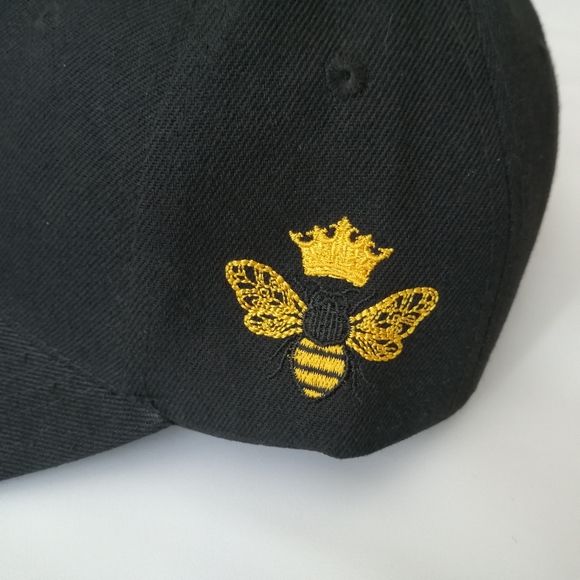 B Letter Black Cap NWOT - Picture 4 of 7